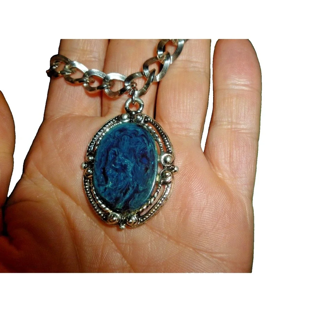 Vintage Silver Tone Blue Swirl Faux Stone Oval Charm Bracelet Ornate Link Chain‎